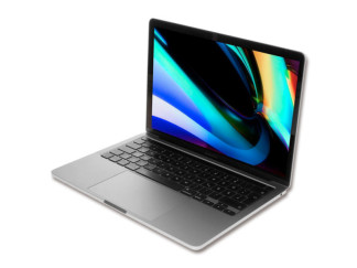 Apple MacBook Pro 16,2 reacondicionado de 13,3 pulgadas en color gris con teclado retroiluminado.